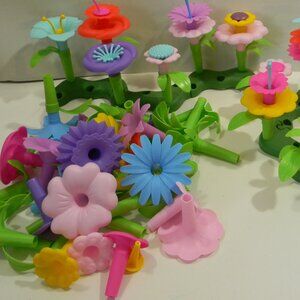 Unbranded Build a Garden Flower Stem Playset 100+ Pieces Gardening Learning